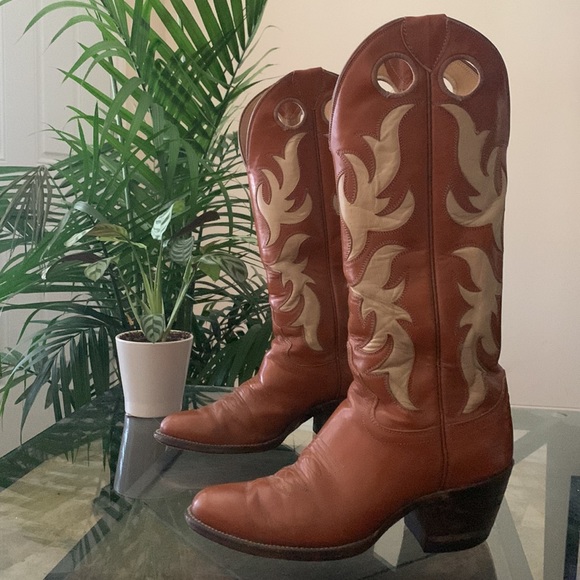 VINTAGE✨ JUSTIN WESTERN COWBOY BOOTS w/ ORNATE SCROLLING TOP DETAIL - Picture 14 of 14